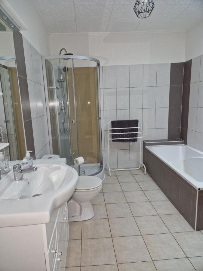 Appartement Le Grillenbreit Colmar Bagian luar foto